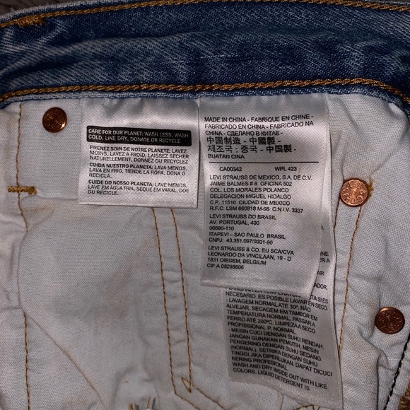 Levi’s distressed 501 Jeans - Picture 4 of 4